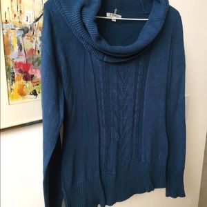 🥂🍾🥂Gorgeous Teal Sweater